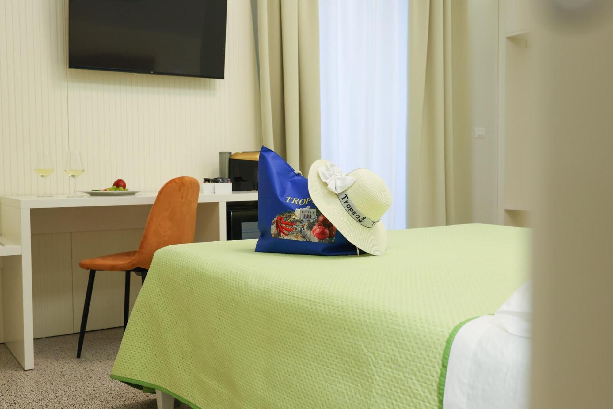 Nazzari B&B Tropea Eksteriør billede