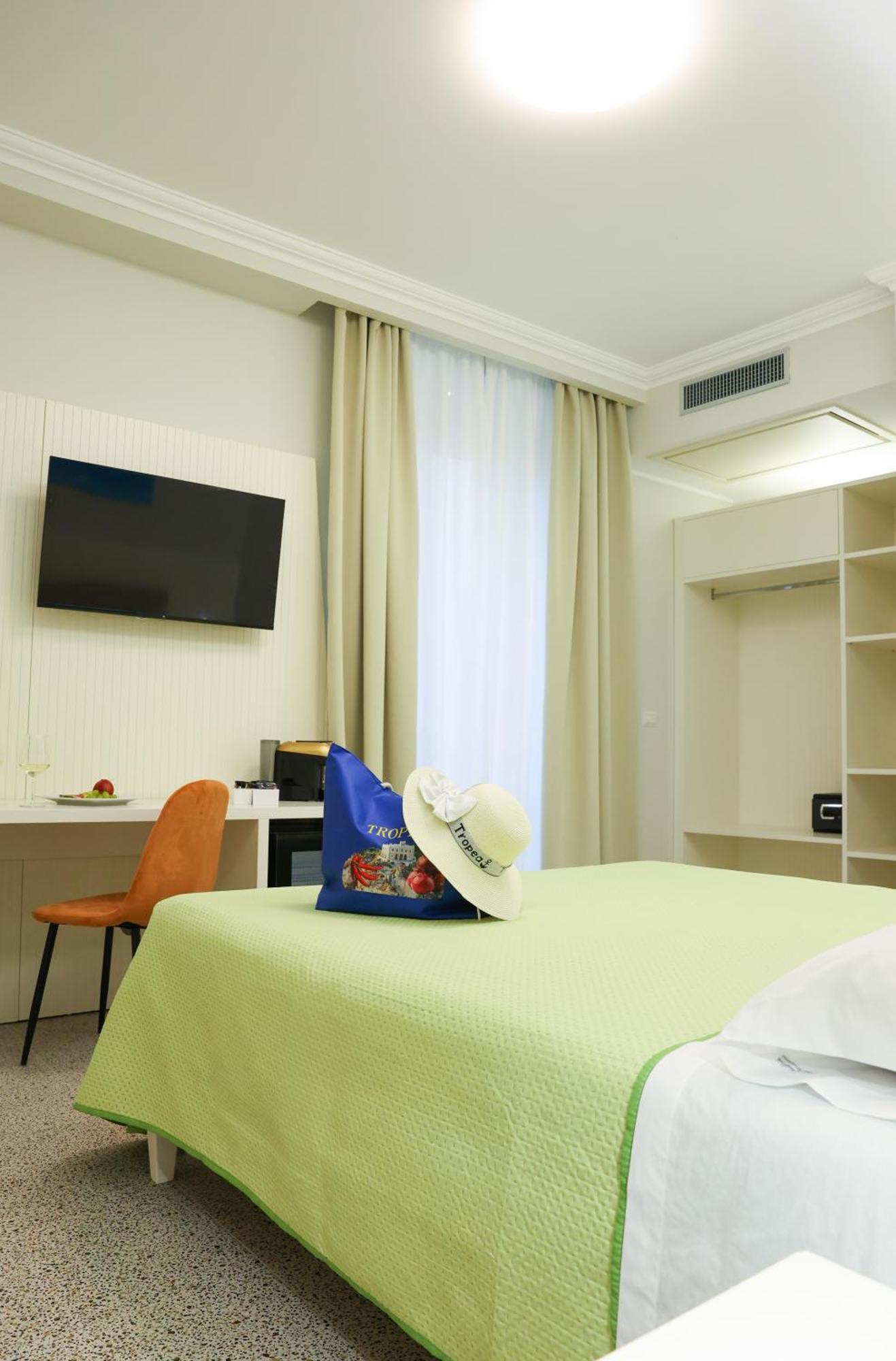 Nazzari B&B Tropea Eksteriør billede