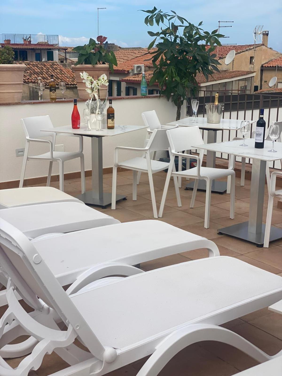 Nazzari B&B Tropea Eksteriør billede
